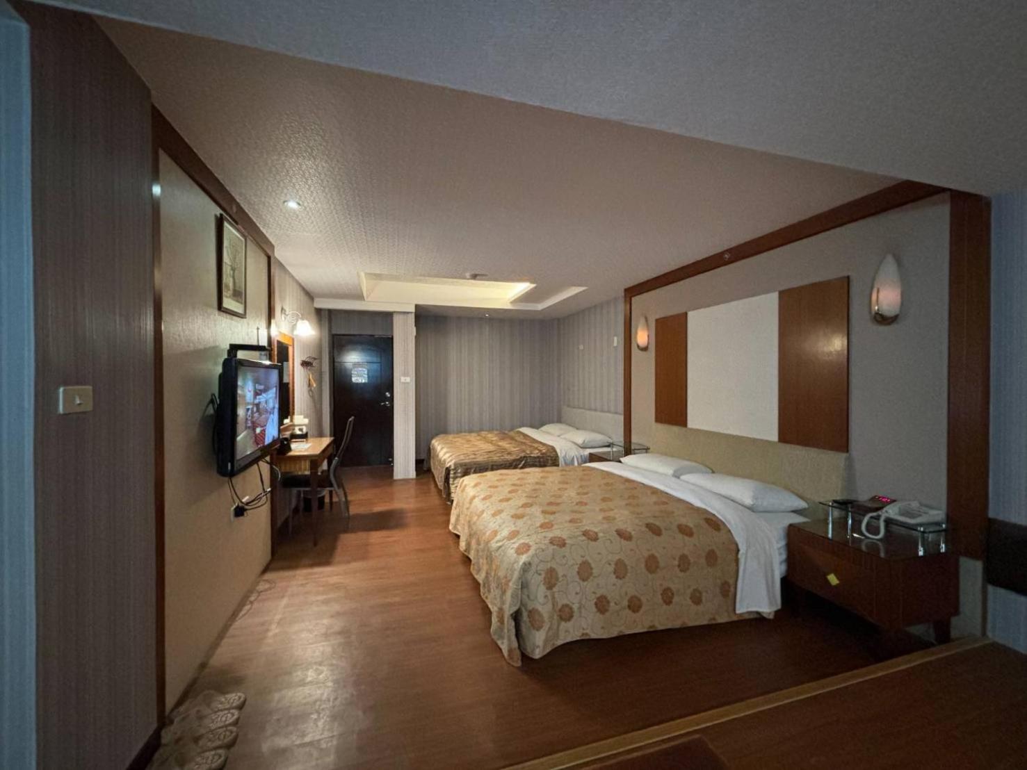 Hua Xiang Motel - Da Chang Kaohsiung Room photo